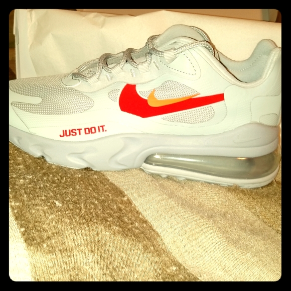 Nike air maxx react - Picture 1 of 4